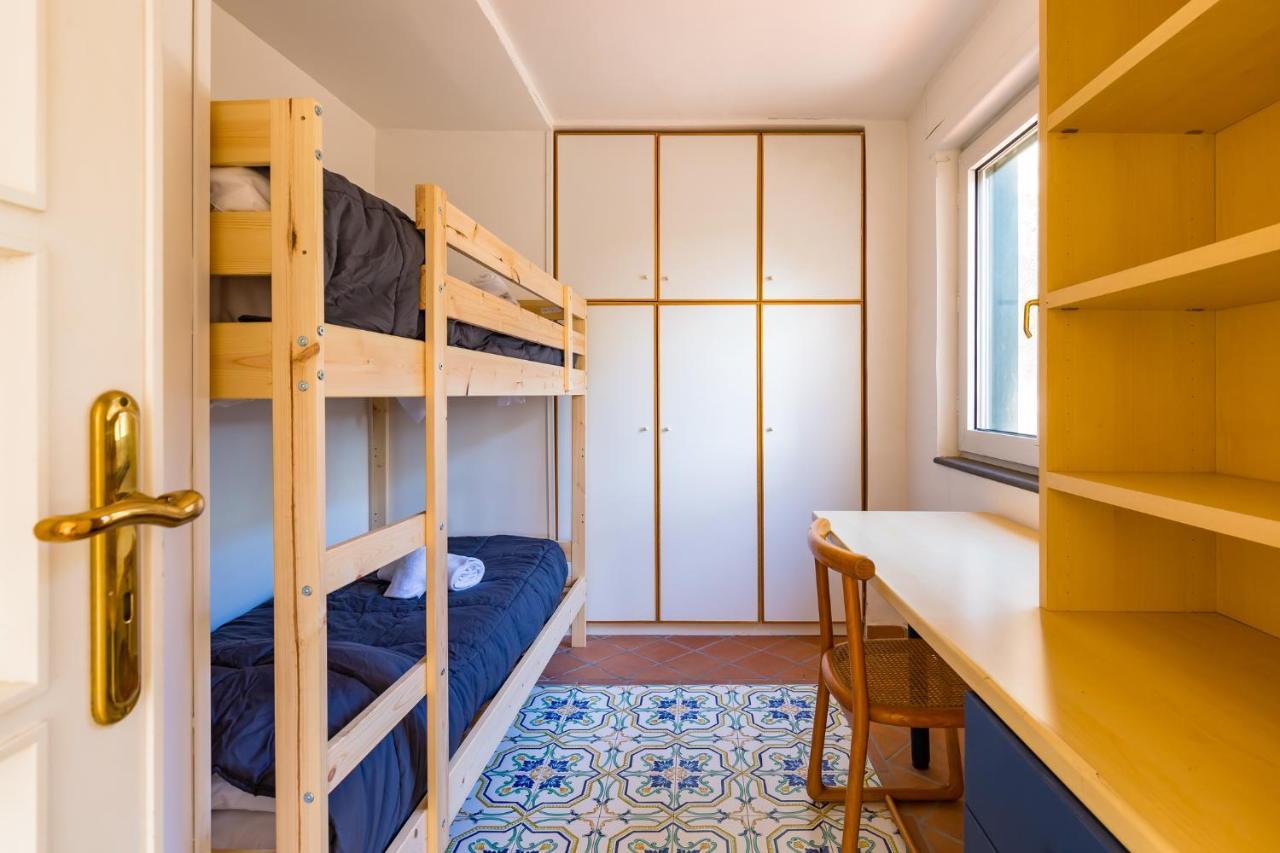 Villa Paola - Hidden Panoramic Garden And Terraces By Napoliapartments エクステリア 写真