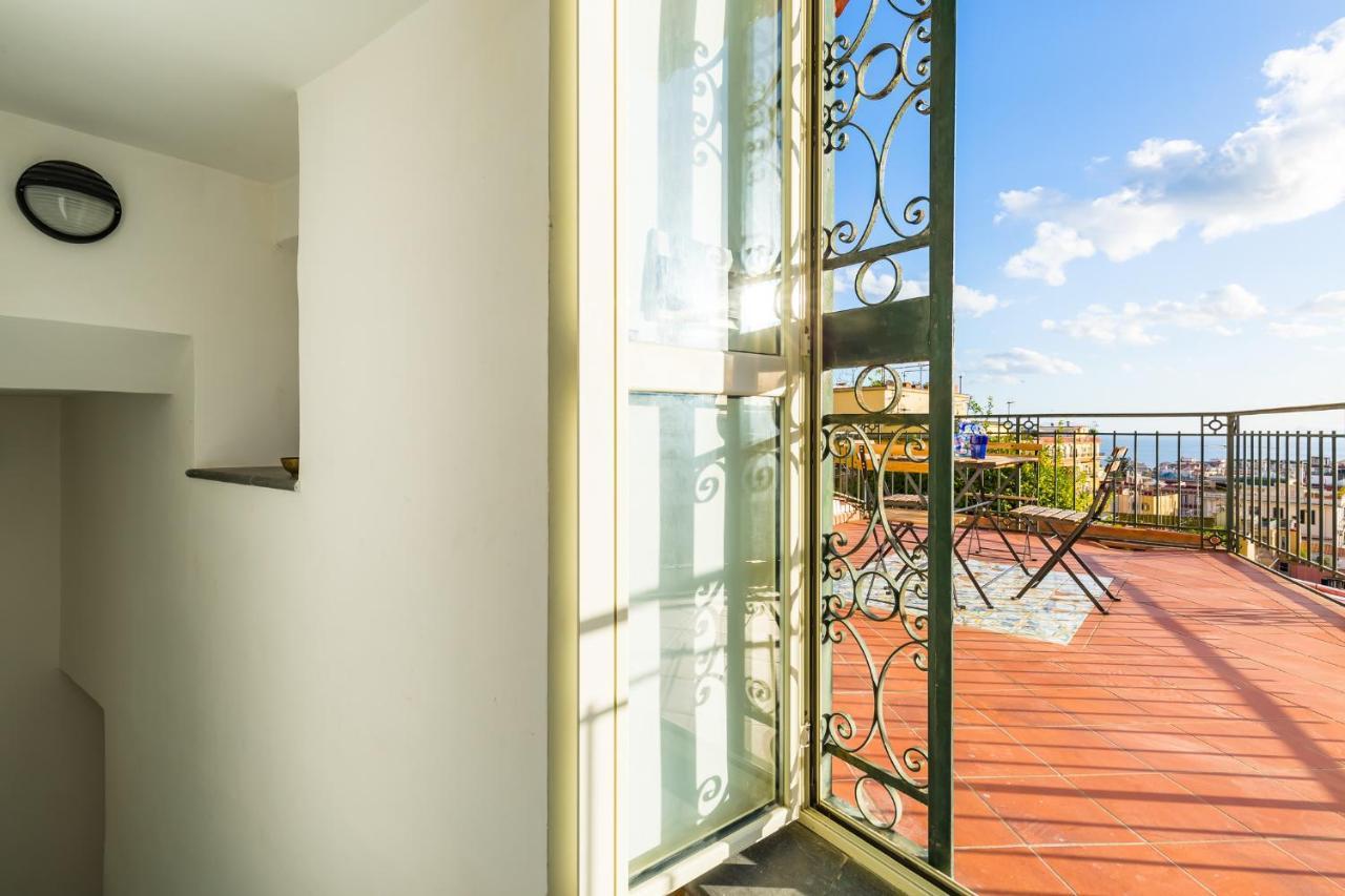 Villa Paola - Hidden Panoramic Garden And Terraces By Napoliapartments エクステリア 写真