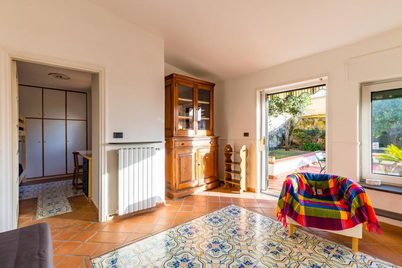 Villa Paola - Hidden Panoramic Garden And Terraces By Napoliapartments エクステリア 写真