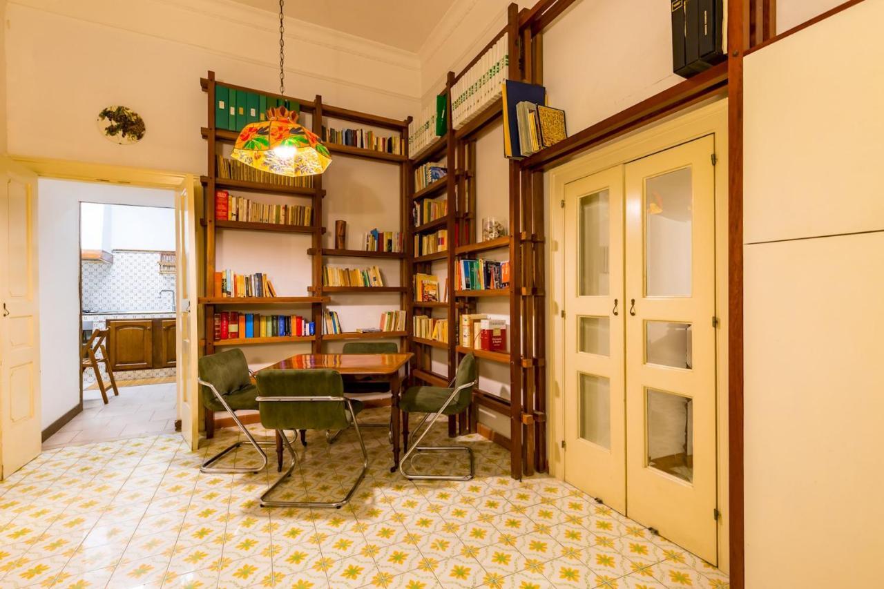 Villa Paola - Hidden Panoramic Garden And Terraces By Napoliapartments エクステリア 写真