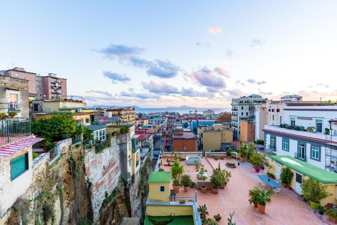Villa Paola - Hidden Panoramic Garden And Terraces By Napoliapartments エクステリア 写真