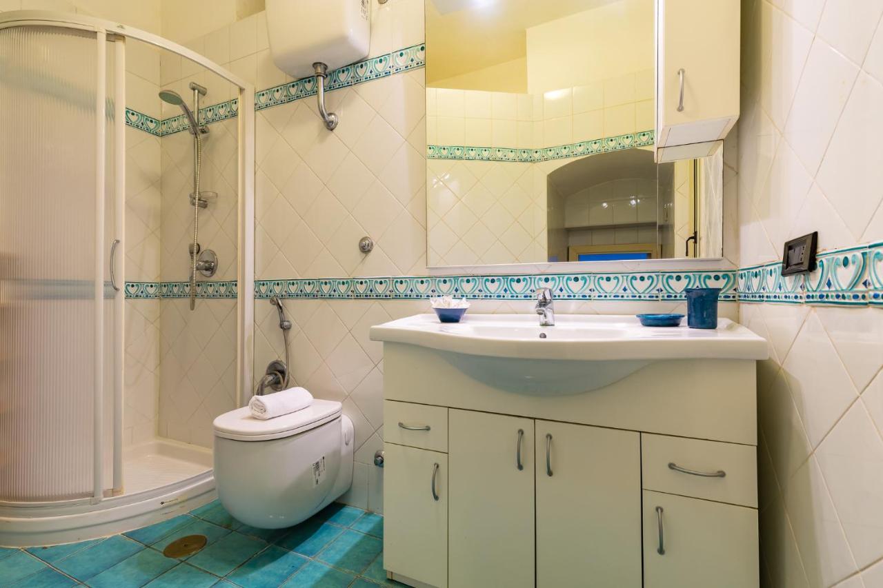 Villa Paola - Hidden Panoramic Garden And Terraces By Napoliapartments エクステリア 写真