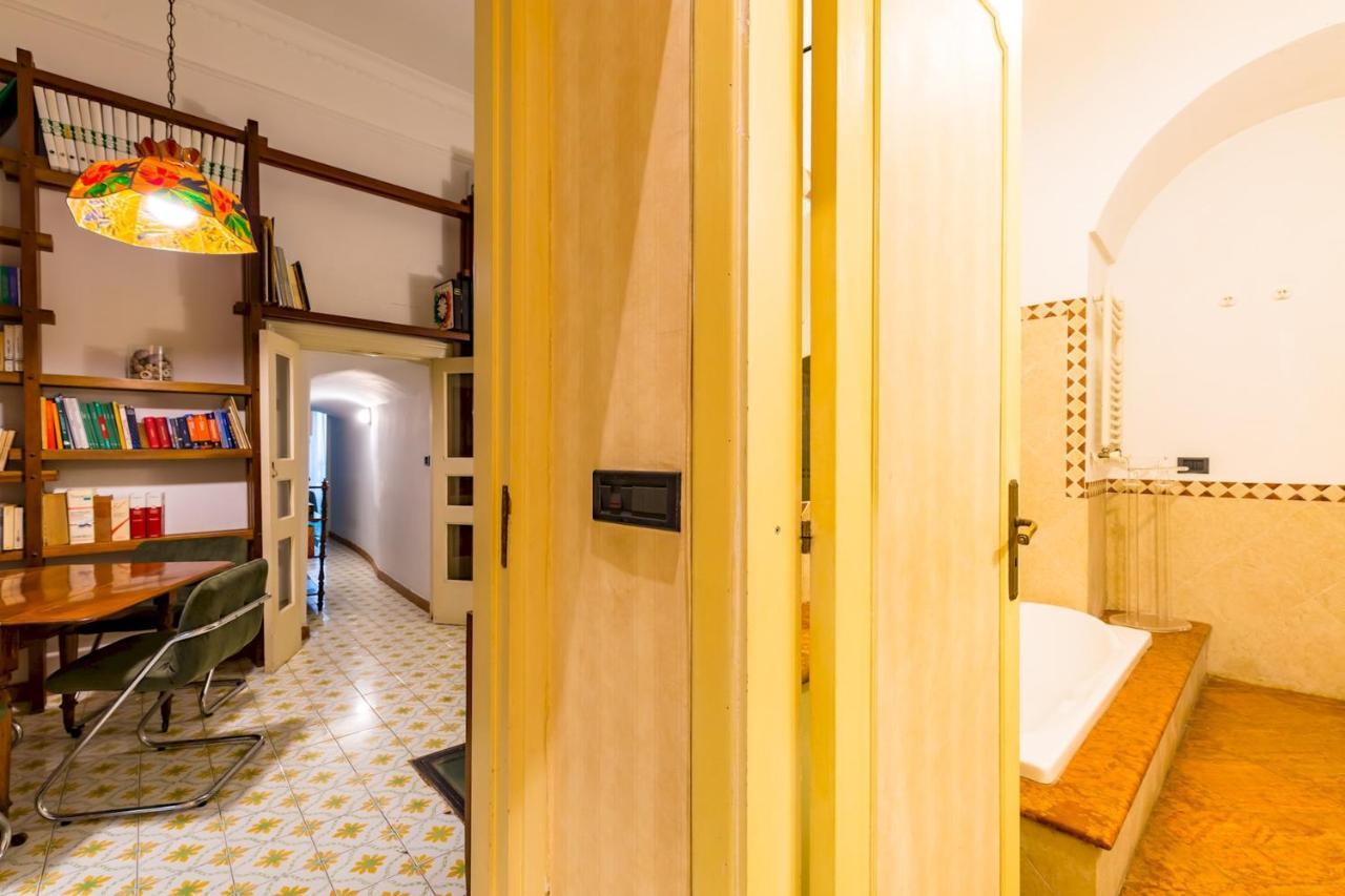 Villa Paola - Hidden Panoramic Garden And Terraces By Napoliapartments エクステリア 写真